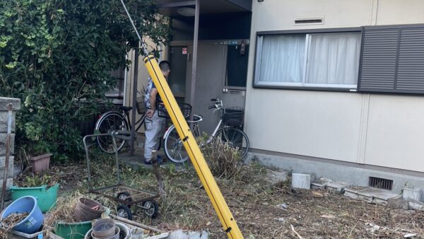 【日野市】一軒家の草刈り・敷地清掃作業